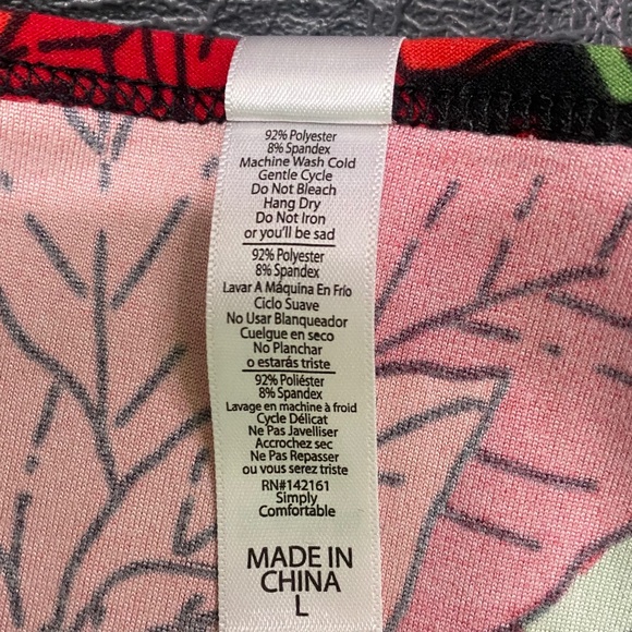 LulaRoe Classic T Top (L) - Picture 5 of 6